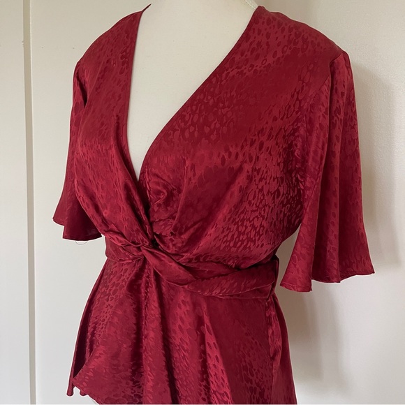 ALC red v neck peplum blouse holiday - Picture 6 of 7